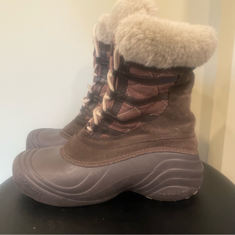 Columbia Boots Womens Sierra Summit 2 Turtle Dove Insulated Winter Size US 9